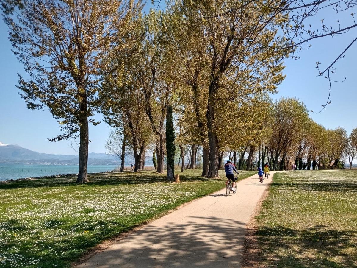 Casa Punta Gro Leilighet Sirmione Eksteriør bilde